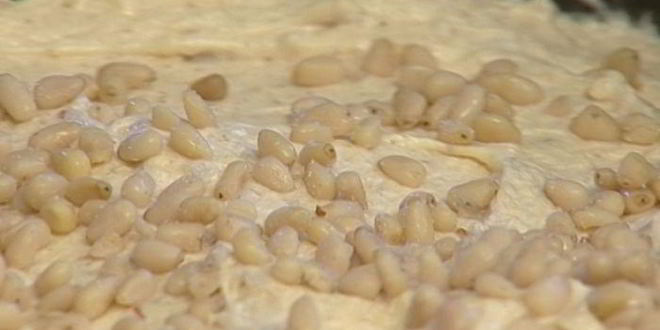 Рецепт кекса с кедровыми орешками