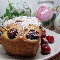 Кекс с вишней