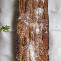 Творожный кекс с грушей