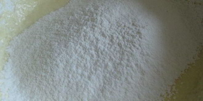 Рецепт творожного кекса с грушей