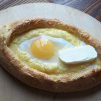 Рецепт Аджарских хачапури Лодочка