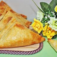 Рецепт Хачапури из слоеного теста с сыром в духовке