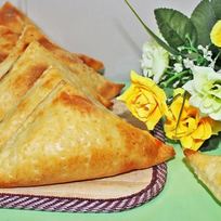 Рецепт Хачапури из слоеного теста с сыром в духовке