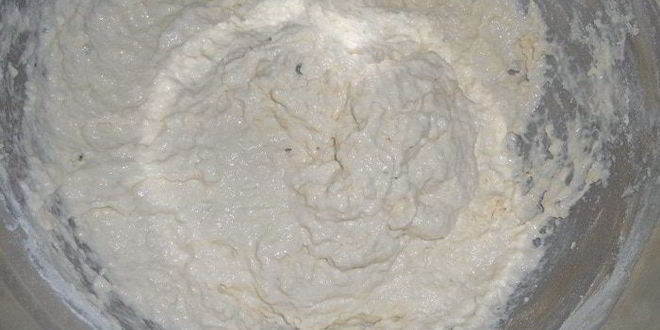 Рецепт домашнего хлеба с петрушкой без замеса