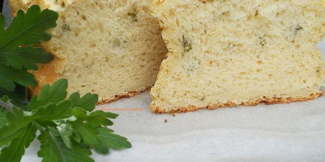 Рецепт домашнего хлеба с петрушкой без замеса