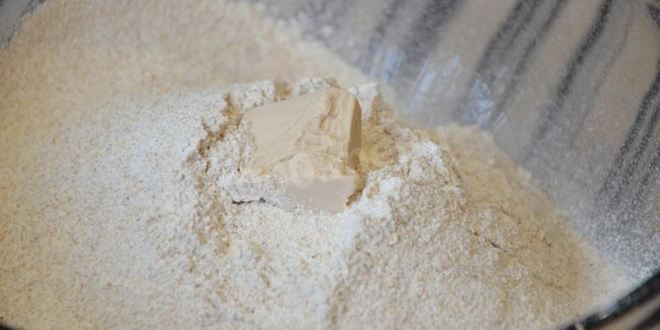 Рецепт домашнего хлеба с сухофруктами и фундуком