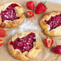 Рецепт Клубничных галет из творожного теста