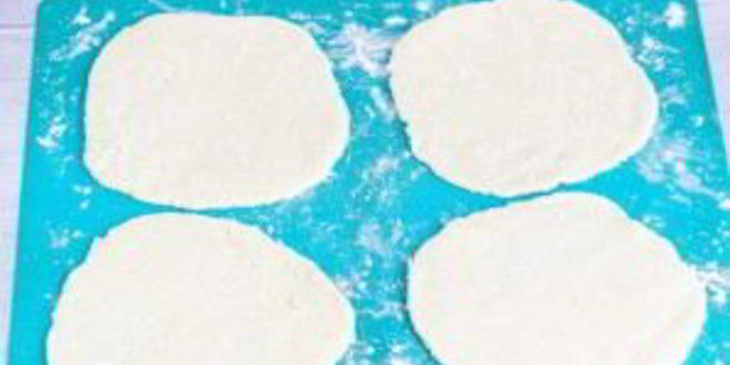 Рецепт клубничных галет из творожного теста