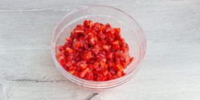 Рецепт клубничных галет из творожного теста