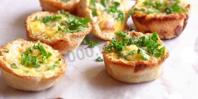 Рецепт корзиночек из тостового хлеба с колбасой и сыром