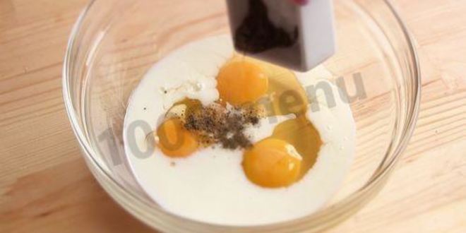 Рецепт корзиночек из тостового хлеба с колбасой и сыром