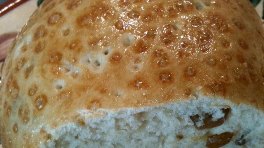 Рецепт пшеничного хлеба с изюмом и мюсли