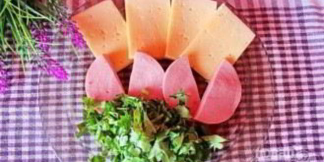 Рецепт конвертиков из лаваша с ветчиной