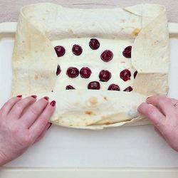 Рецепт Творожного рулета в лаваше