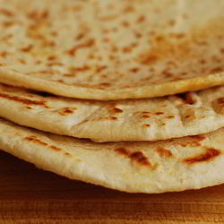 Рецепт Лепешек с начинкой на сковороде