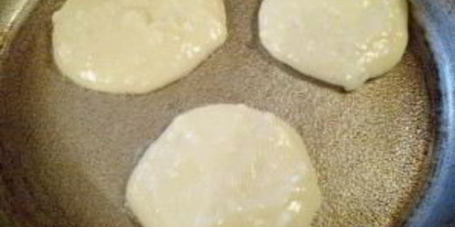 Рецепт лепешек с сыром на кефире