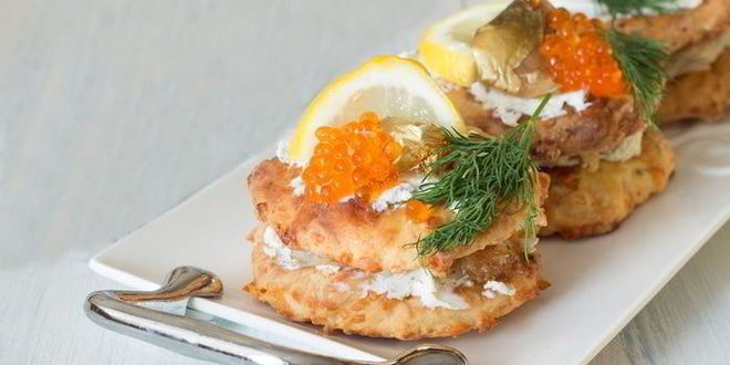 Рецепт лепешек тминных с копченной скумбрией