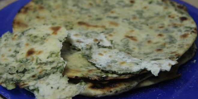 Рецепт постных лепешек с зеленым луком