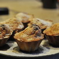 Рецепт Грушевых маффинов с корицей и шоколадом