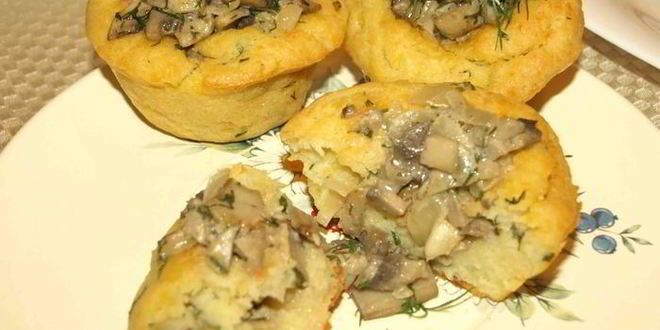 Рецепт картофельных маффинов с грибной начинкой