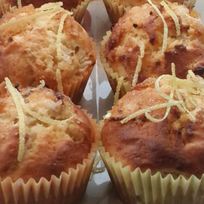 Маффины безлактозные с фейхоа и лимонным соком