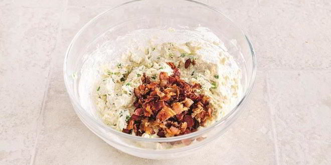 Рецепт маффинов с беконом и яйцом