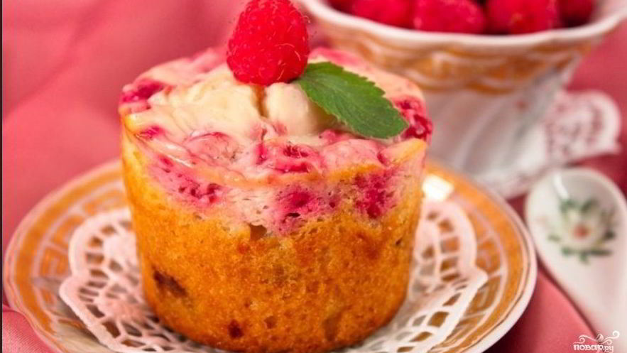 Рецепт маффинов с малиновым кремом