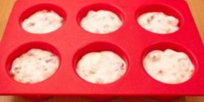 Рецепт маффинов с малиновым кремом