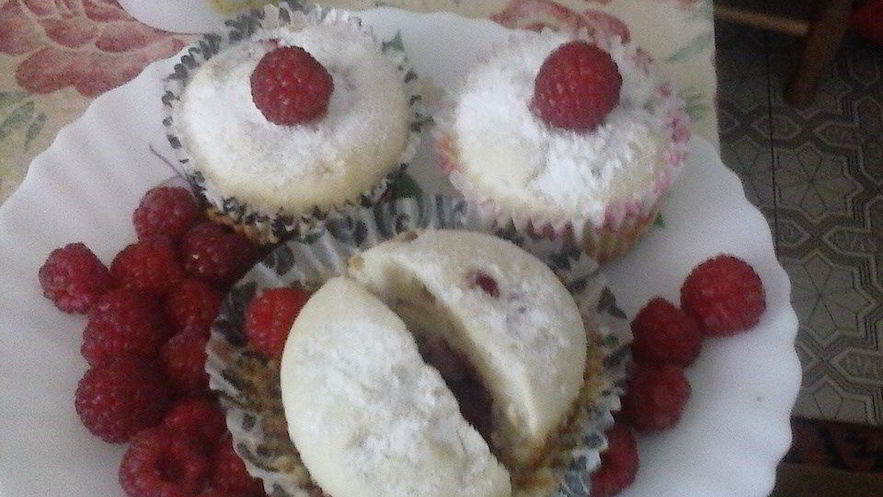 Рецепт малиновых маффинов