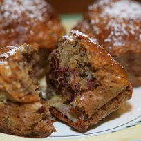 Рецепт Медовых маффинов с финиками и бананами