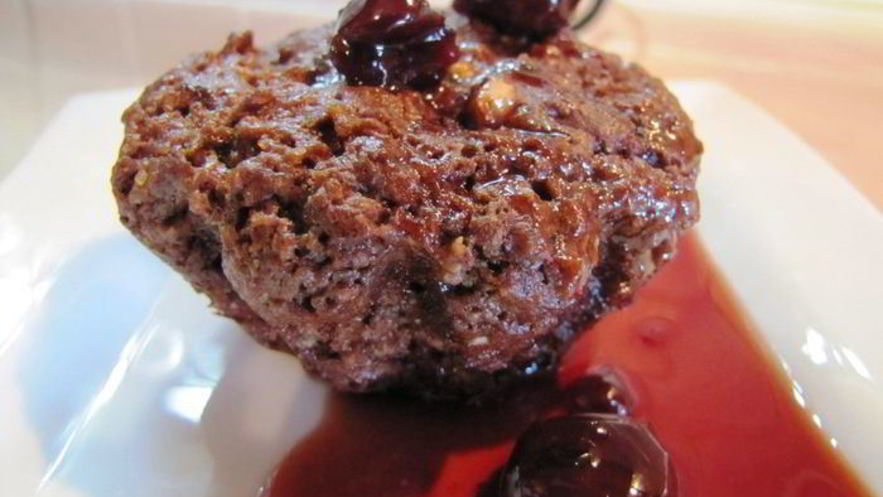 Рецепт шоколадна-орехова-вишневых маффины