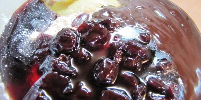 Рецепт шоколадна-орехова-вишневых маффины