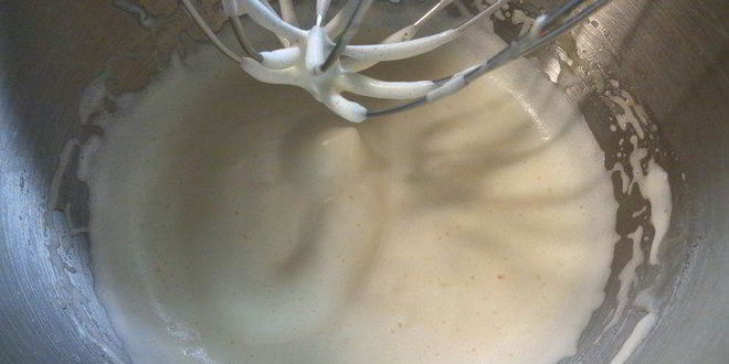 Рецепт сырных маффинов с помидорами черри