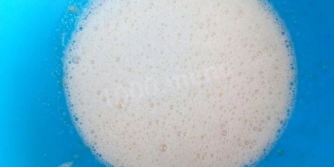 Рецепт манника на кефире с корицей