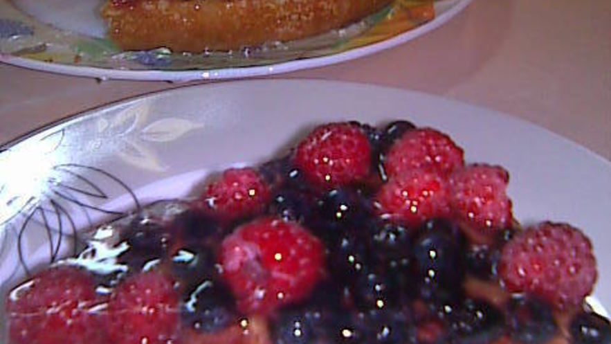 Рецепт манника с ягодами