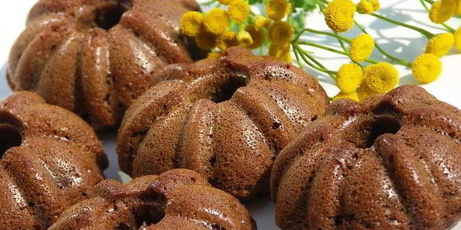 Рецепт ржаных манников с грушами и яблоками