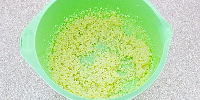 Рецепт шоколадного манника на сметане