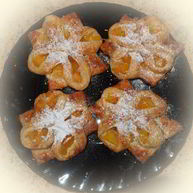 Рецепт Нежных персиковых слоек