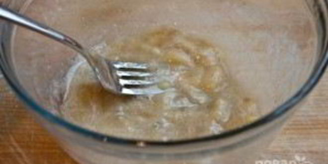 Рецепт банановых оладий на молоке