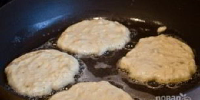 Рецепт банановых оладий на молоке