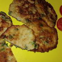 Рецепт Мясных оладий с зеленым луком