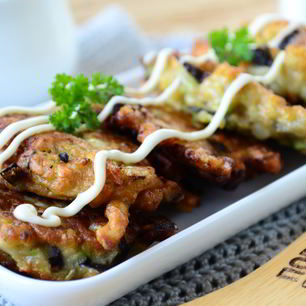 Рецепт Оладий из баклажанов и кабачков