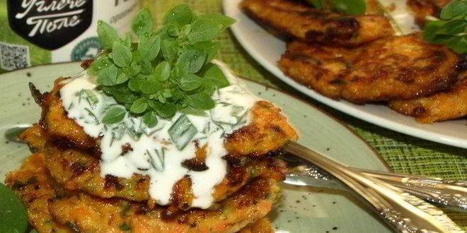 Рецепт оладий из батата с творогом и зеленью