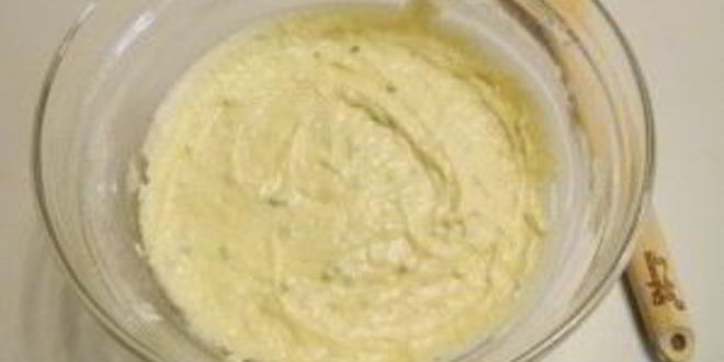 Рецепт оладий на кефире с зеленым луком