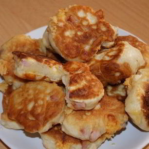 Рецепт Оладий с ветчиной и сыром