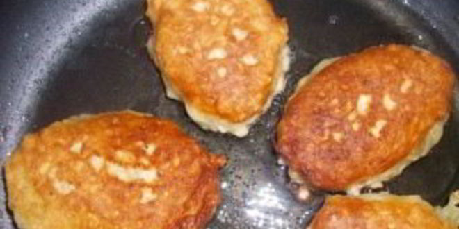 Рецепт оладий с ветчиной и сыром