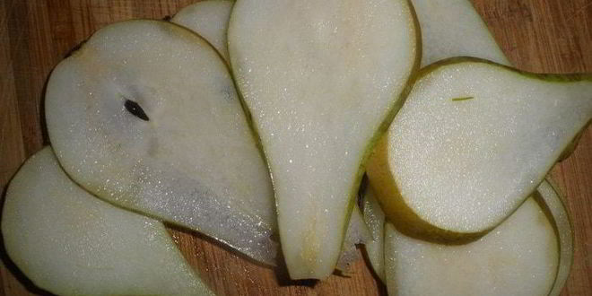 Рецепт яблочных оладий с грушевым припеком