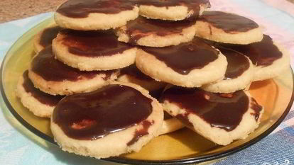 Рецепт Песочного печенья с глазурью