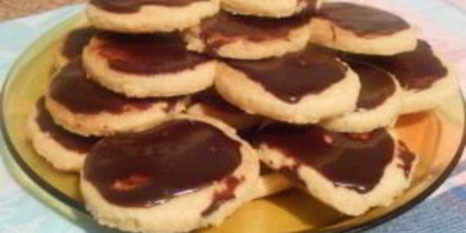 Рецепт песочного печенья с глазурью