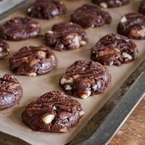 Рецепт Шоколадного печенья с орехами